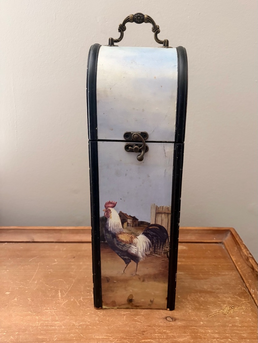 Farmhouse Rooster Wine Bottle Storage Box